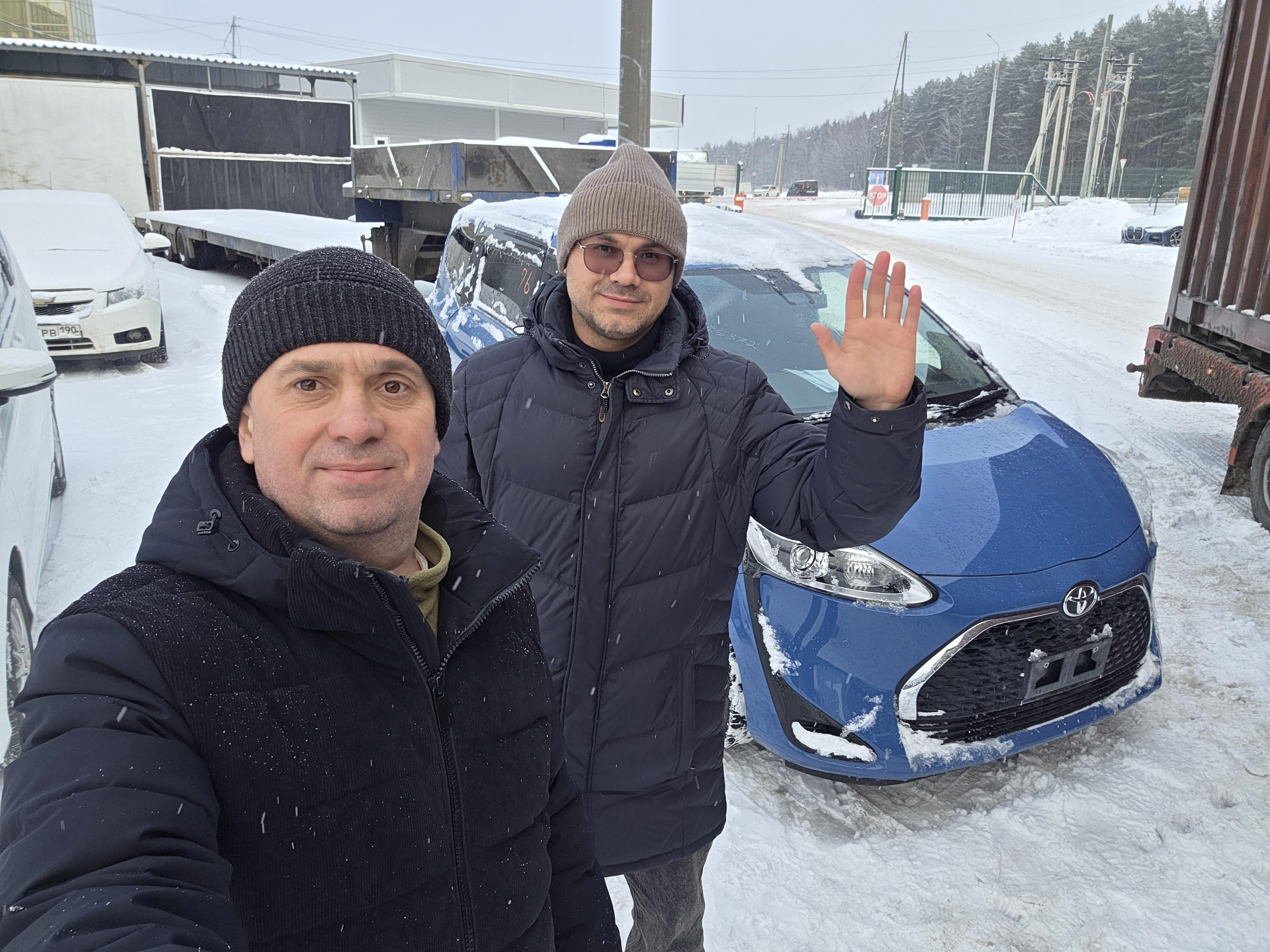 Отзыв заказчика Toyota Sienta 2022 из Москвы